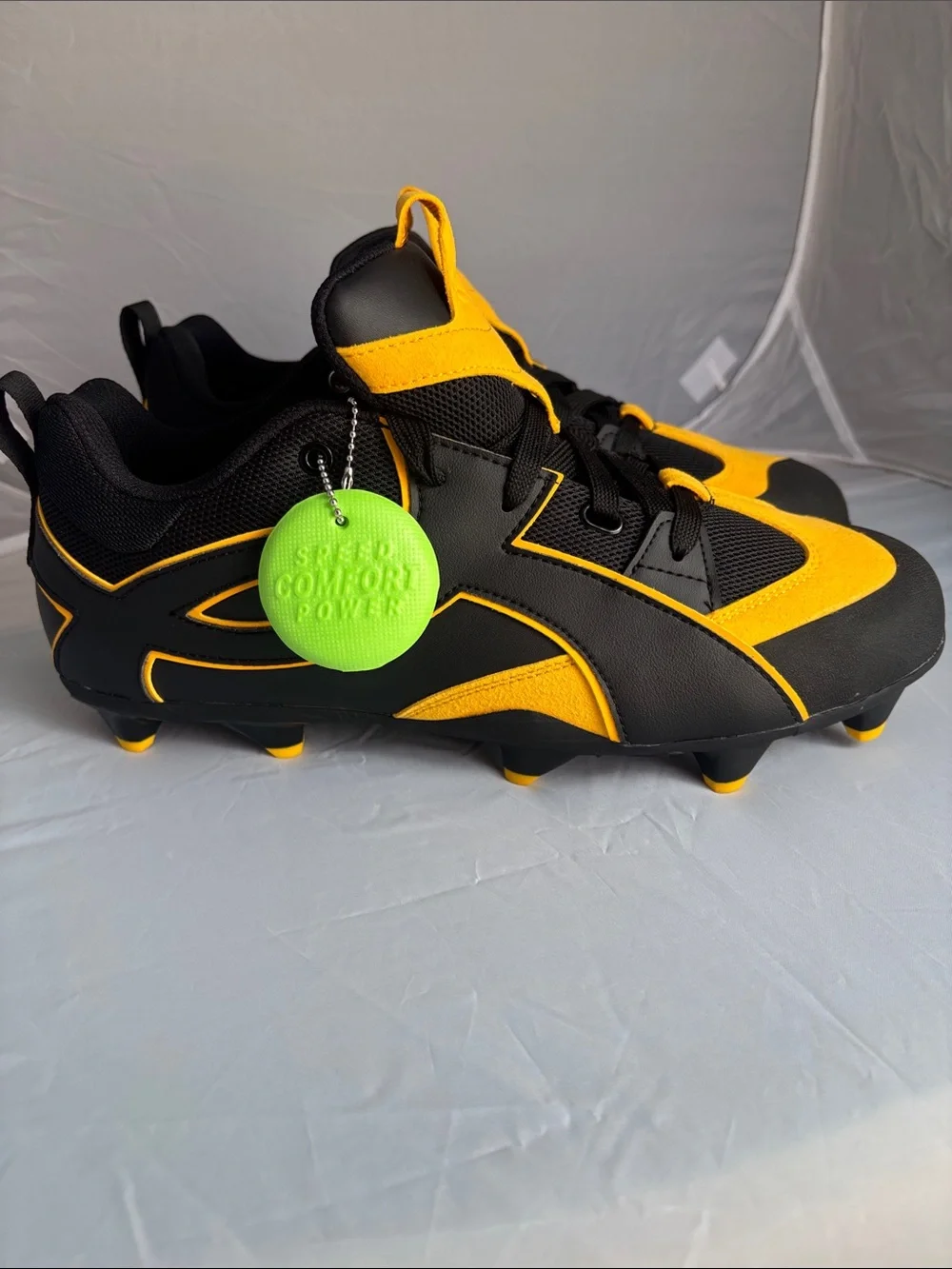 Under Armour UA Yard Icon TPU Cleats NEW!